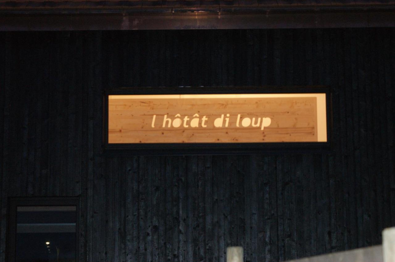 L'hôtât di loup Acomodação com café da manhã Courtedoux Exterior foto